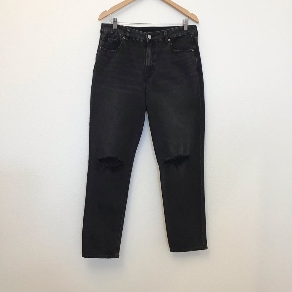 American Eagle 12 Mom Jeans Womens High Rise Distressed Faded Black Strigid 2024 - Picture 3 of 13